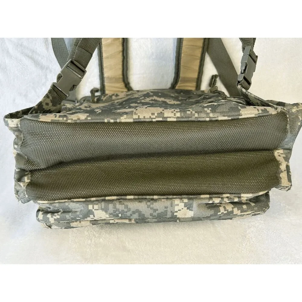 US Army National Guard Digital Camo Tactical Laptop/School Backpack (Clean)